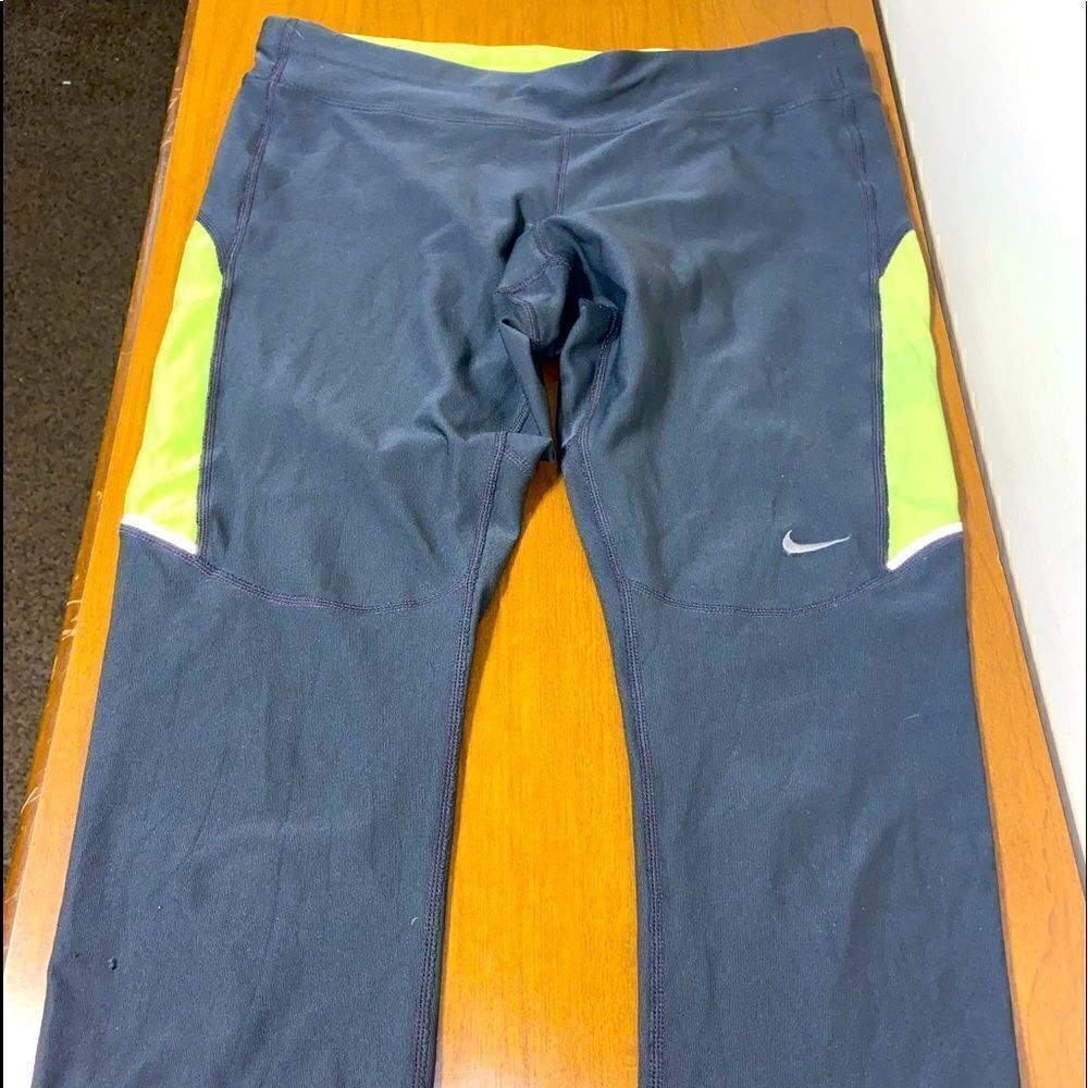 Nike dri fit athletic capris